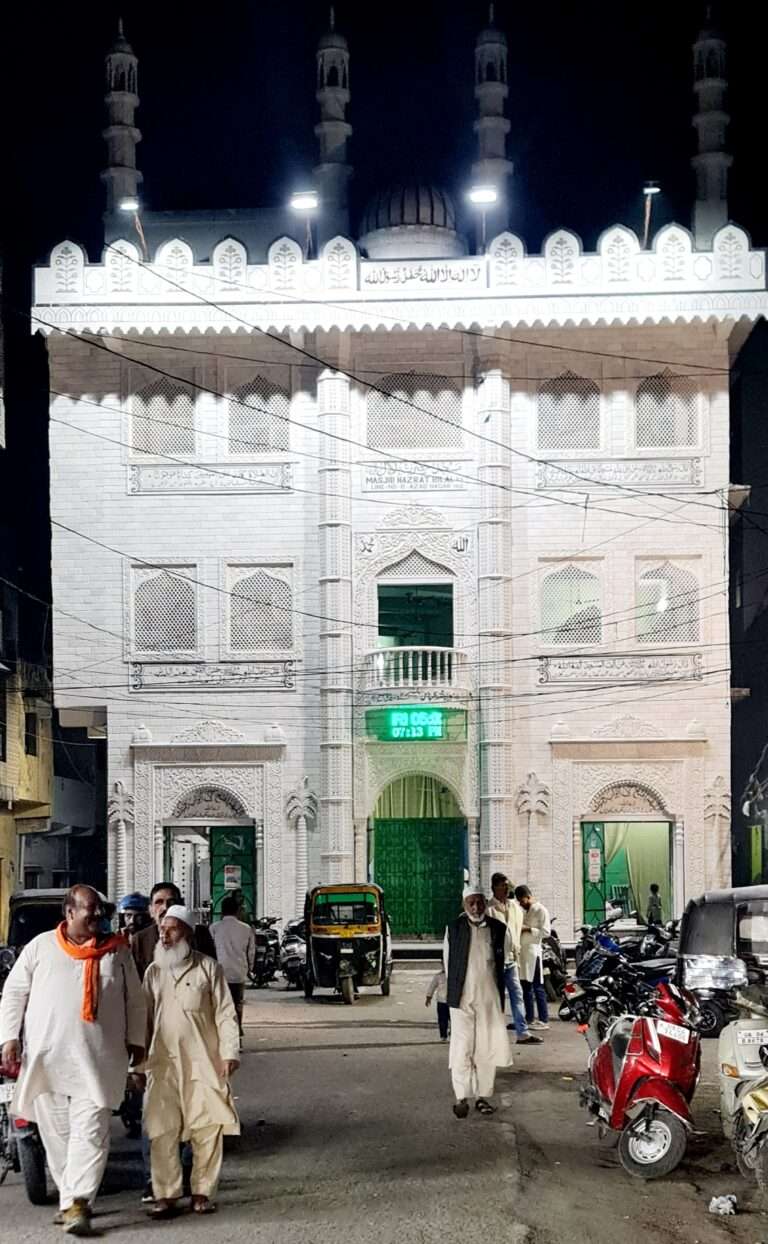 india and ramzan HALDWANI BAZAR ME RONAK WAPAS AAYI