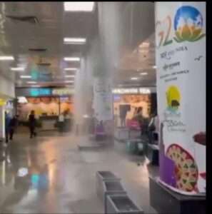 अचानक आए बारिश-तूफान से गुवाहाटी एयरपोर्ट की छत उड़ी