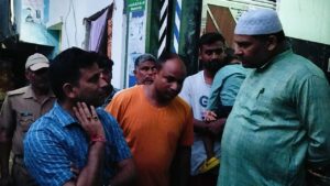 रेलवे की ज़मीन पर शिकंजा कसना शुरू – 90 से ज़्यादा अतिक्रमण चिन्हित, घर वालों में चिंता का माहौल