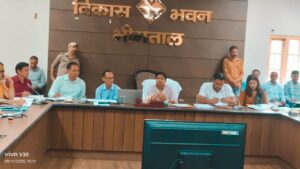 विकास कार्यों में तेजी लाने के निर्देश, शत-प्रतिशत लक्ष्य पूर्ति का लक्ष्य