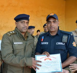 नैनीताल पुलिस की मासिक अपराध समीक्षा गोष्ठी, 31 पुलिसकर्मी सम्मानित